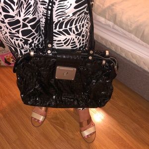FABRIZIO POKER BLACK PATENT LEATHER SHOULDER BAG
